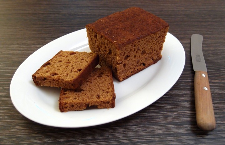gingerbread cakeo Bizcocho de Jengibre es un bizcocho americano delicioso! 